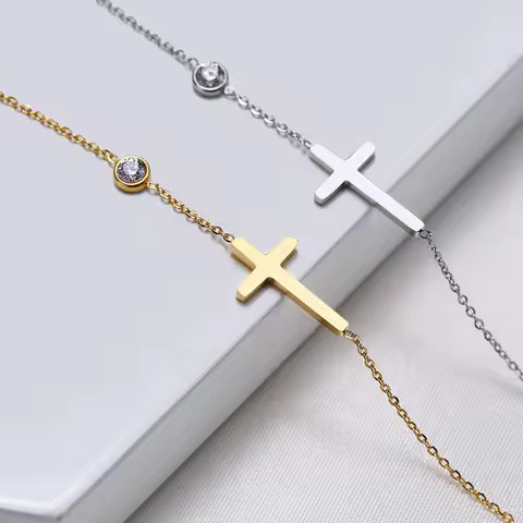 Bracelet Croix Doré "Bénédiction" – Fin et Élégant
